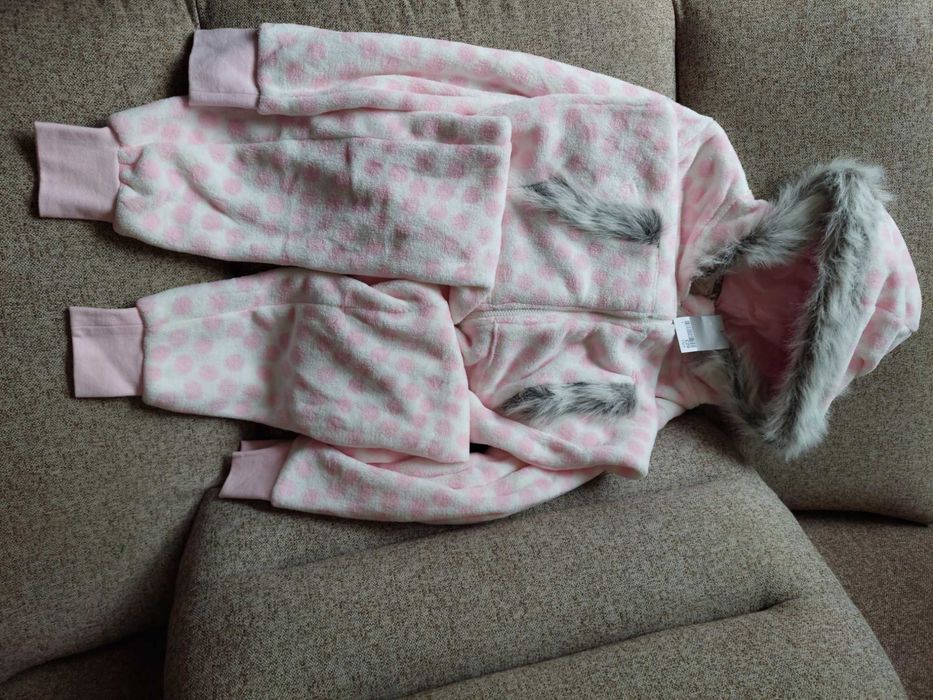 Combinezon Next, salopeta din fleece, nou, cu eticheta, fete, buline