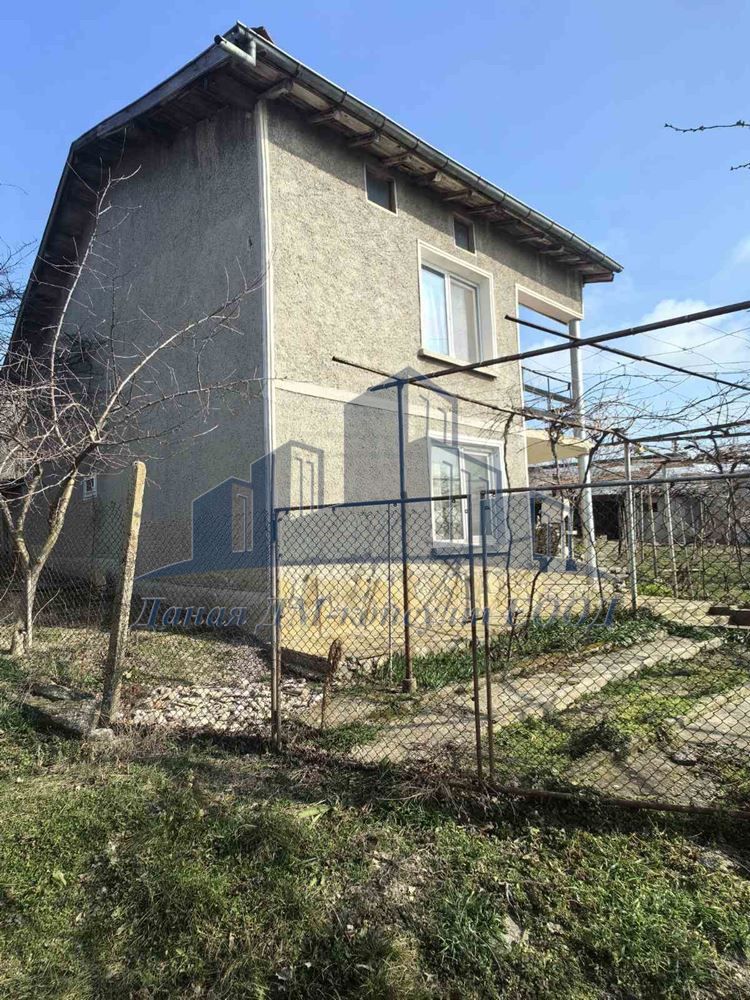 Къща в Шумен, област-с.Кюлевча площ 150 цена 128000