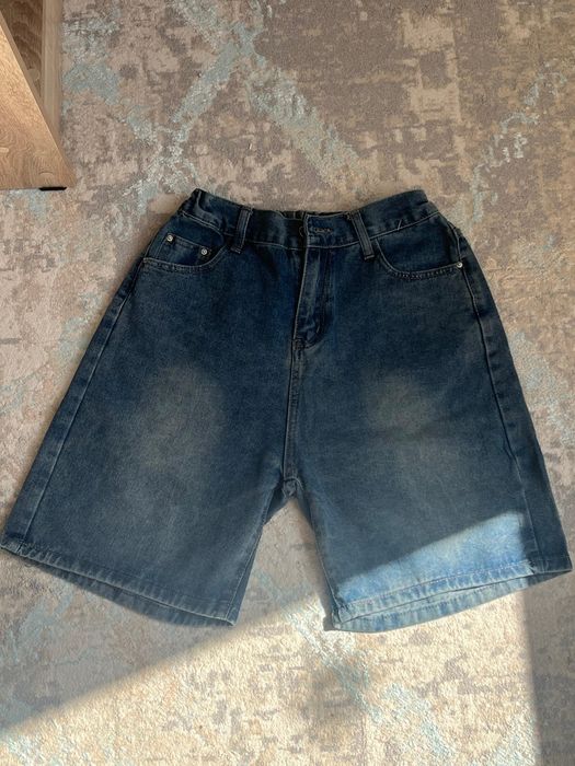 Новые женские джинсы летние