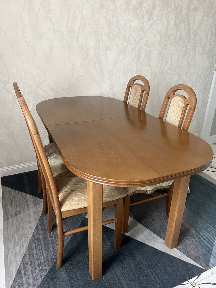 Продам стол со стульями