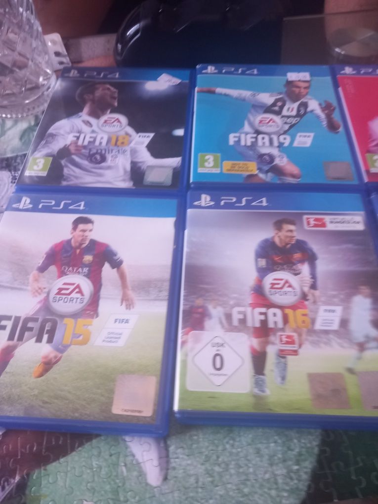 Игра за плейстейшън  4+зарядна станция