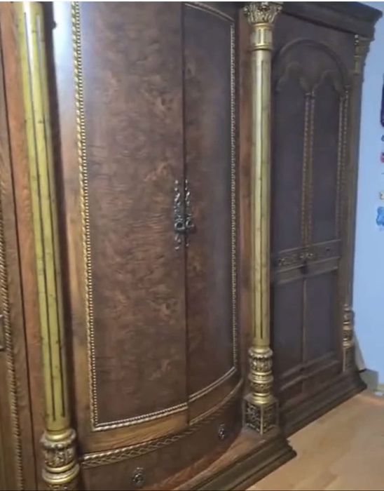 Продам мебель из  чистого дерева