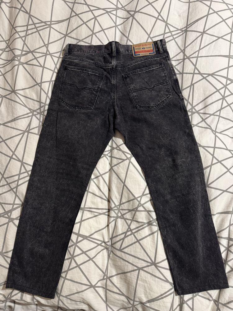 Blugi Diesel regular fit