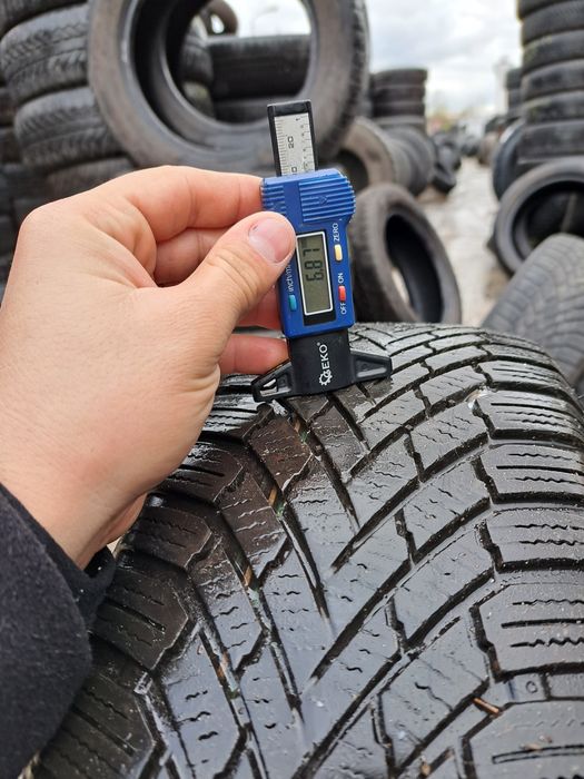 Anvelope de iarna 195-65r15 Continental