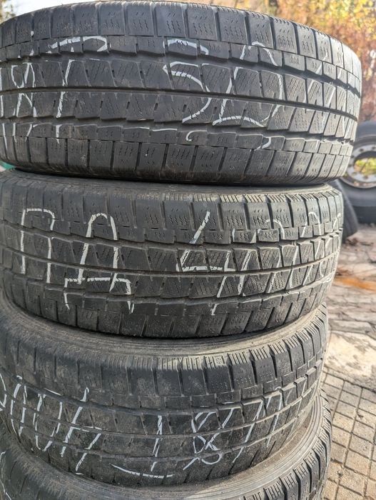 Зимни гуми за бус баничарка