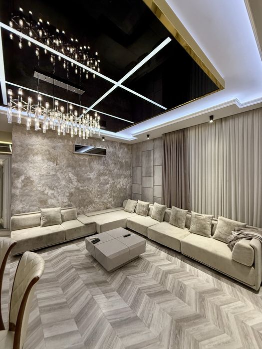 Продаю Люксквартира Элитном Новостройке Ц-4  3/7/12 Ж.К. Шедевр 166м2.