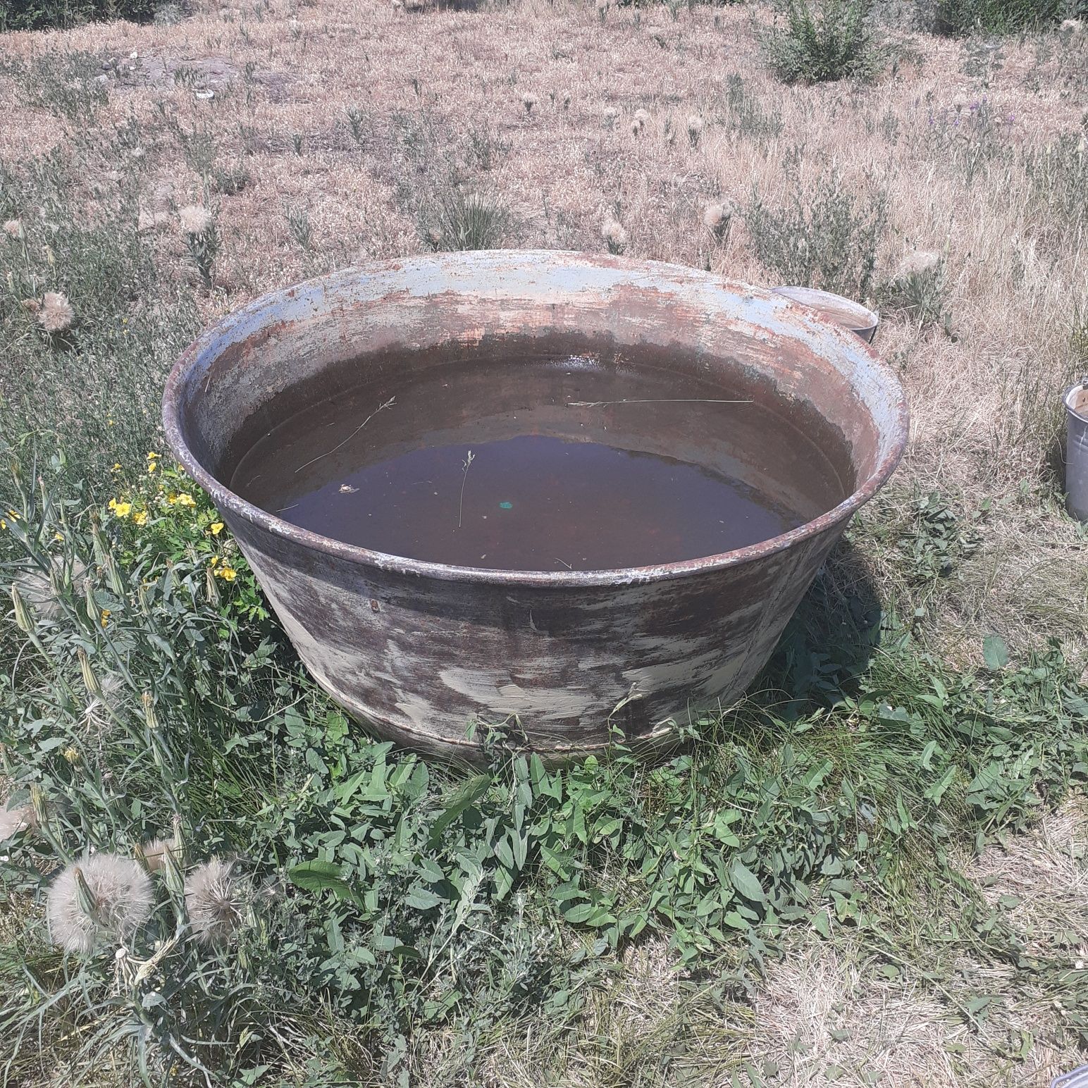 Продам дежу б/у для полива
