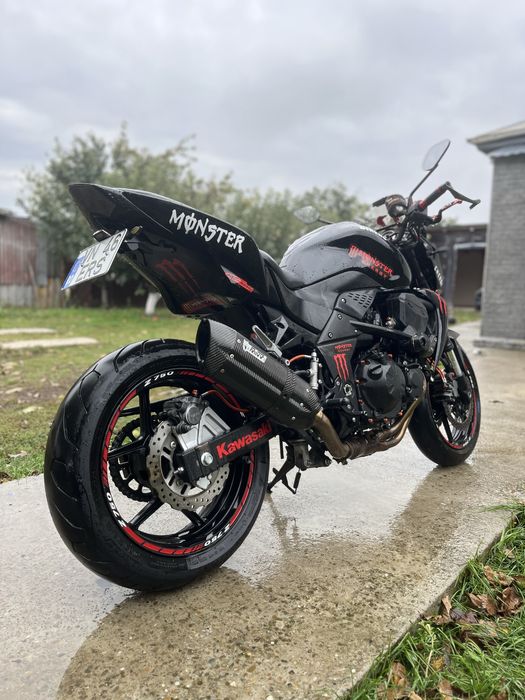 Kawasaki Z750 Black Edition