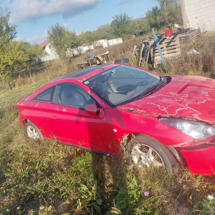 Vand Toyota Celica, 2 buc, 2001 si 2000