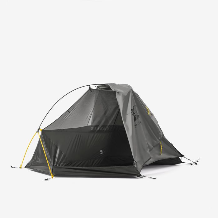 Cort cu structură autoportantă tip dom - produs resigilat Decathlon