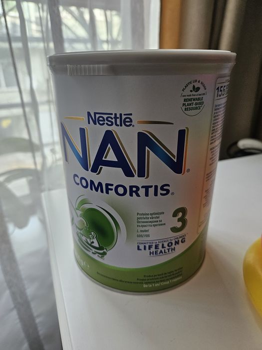 Мляко  Nan comforts 3
