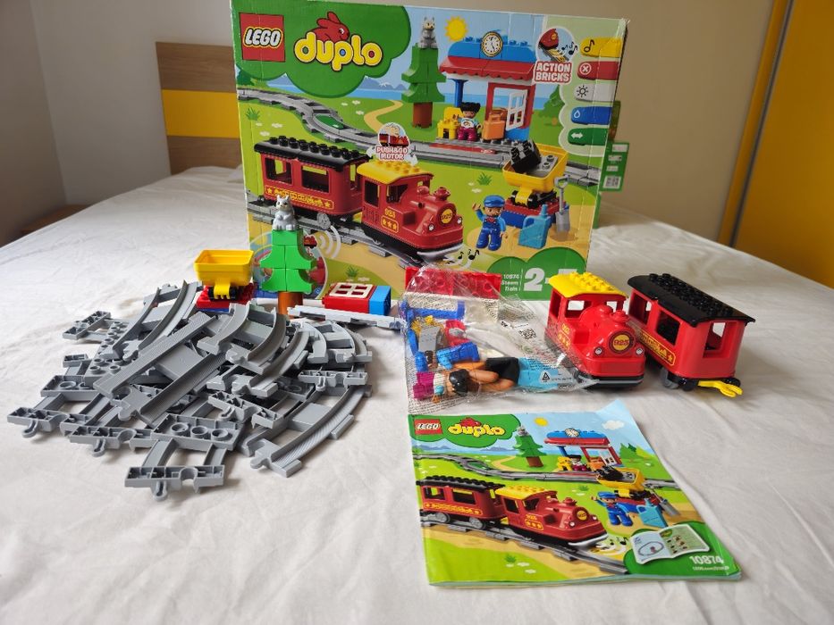 LEGO Duplo - Tren cu aburi 10874, 59 piese, 2-5 ani

Pantaloni