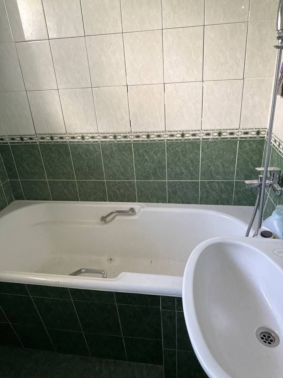 Срочно продам 3 ком кв максим горкый