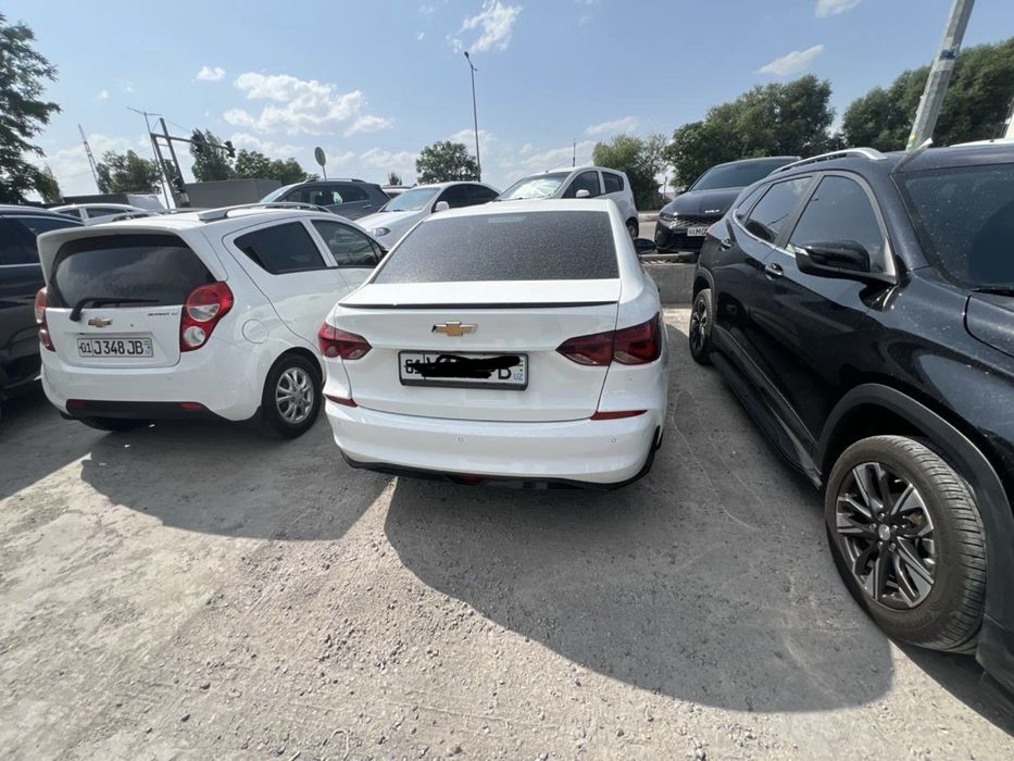 Продаю Шевроле Monza 1,3 T