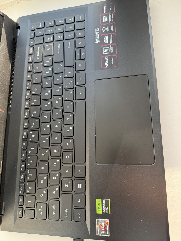 продам ноут срочно Aser nitro v15
