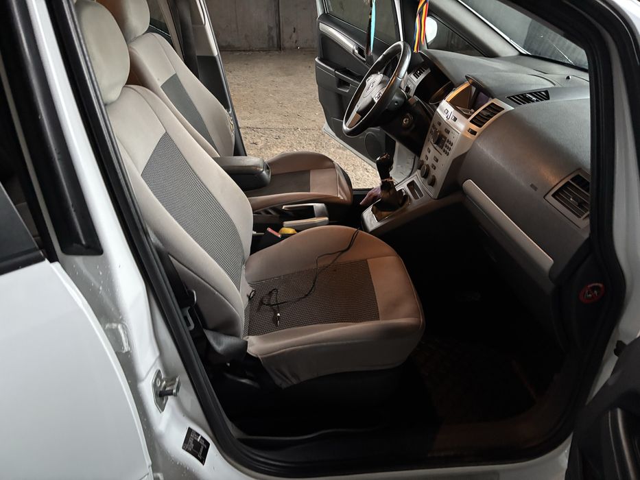 Opel Zafira B Alb Euro 5 1.7 CDTI