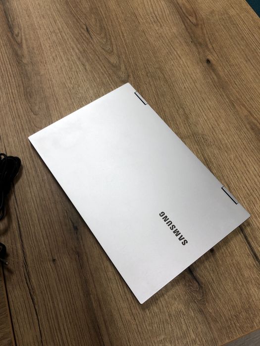 Samsung galaxy book oled