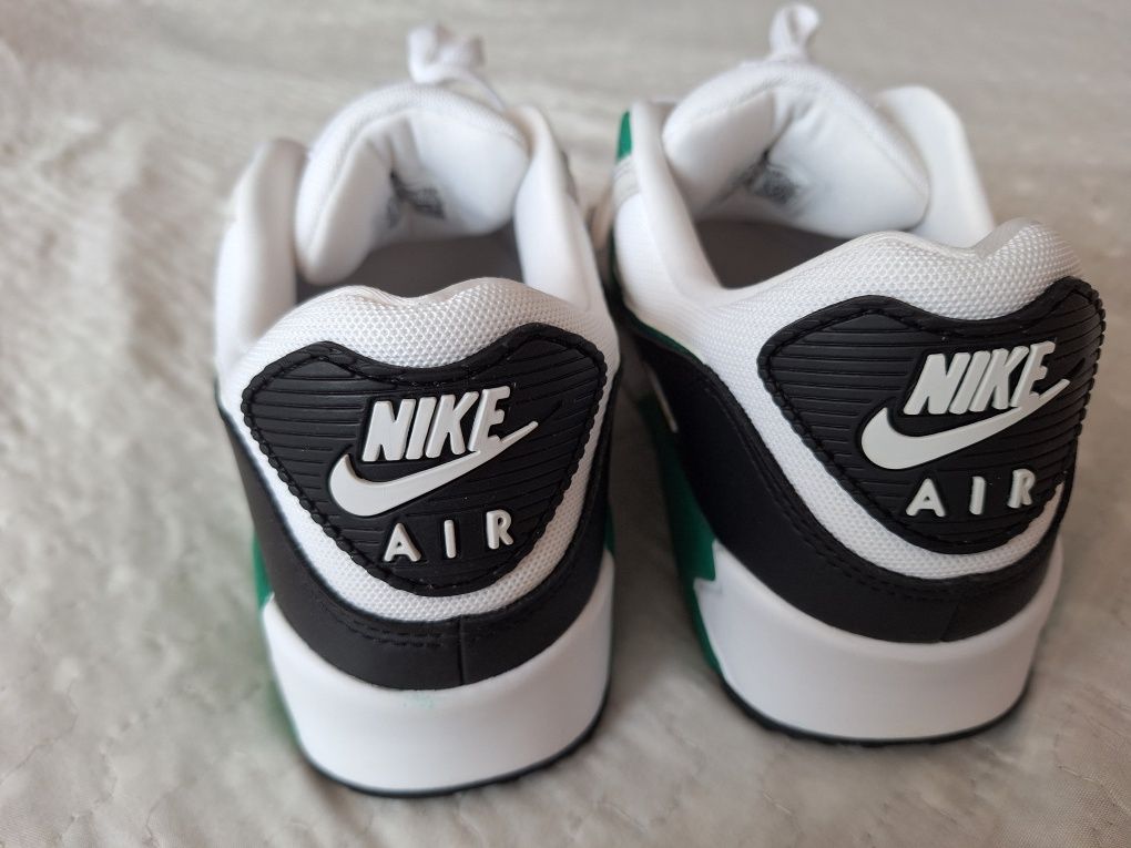 Nike airmax 90 нови 42