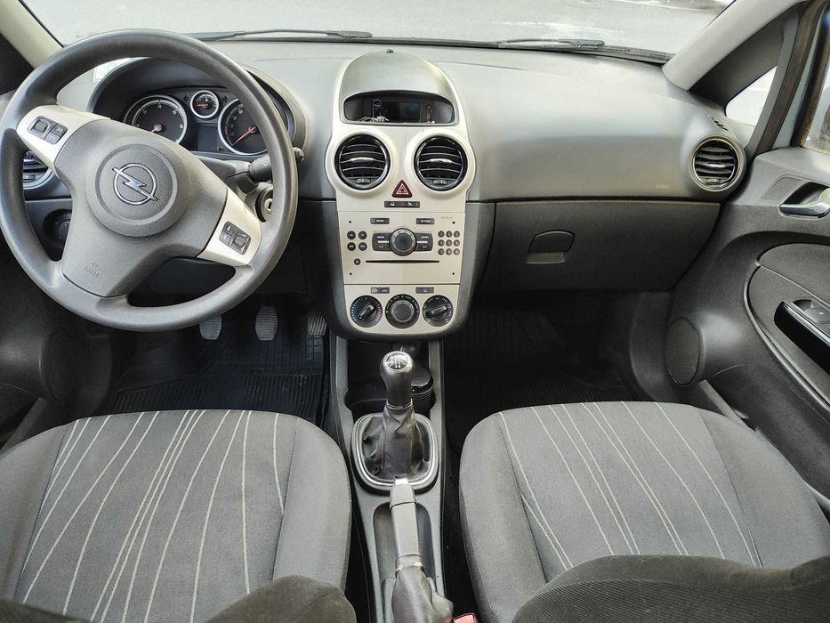 Opel Corsa D 1.3 CDTI 2007 primul proprietar, functioneaza foarte bine