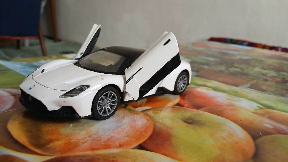 продам новий maserati italy p temir moshina