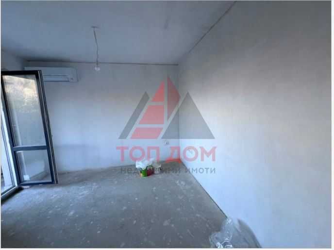 Продава се Двустаен апартамент в Варна, Кайсиева градина - 46 кв.м за 1500 €/кв.м - Снимка #1