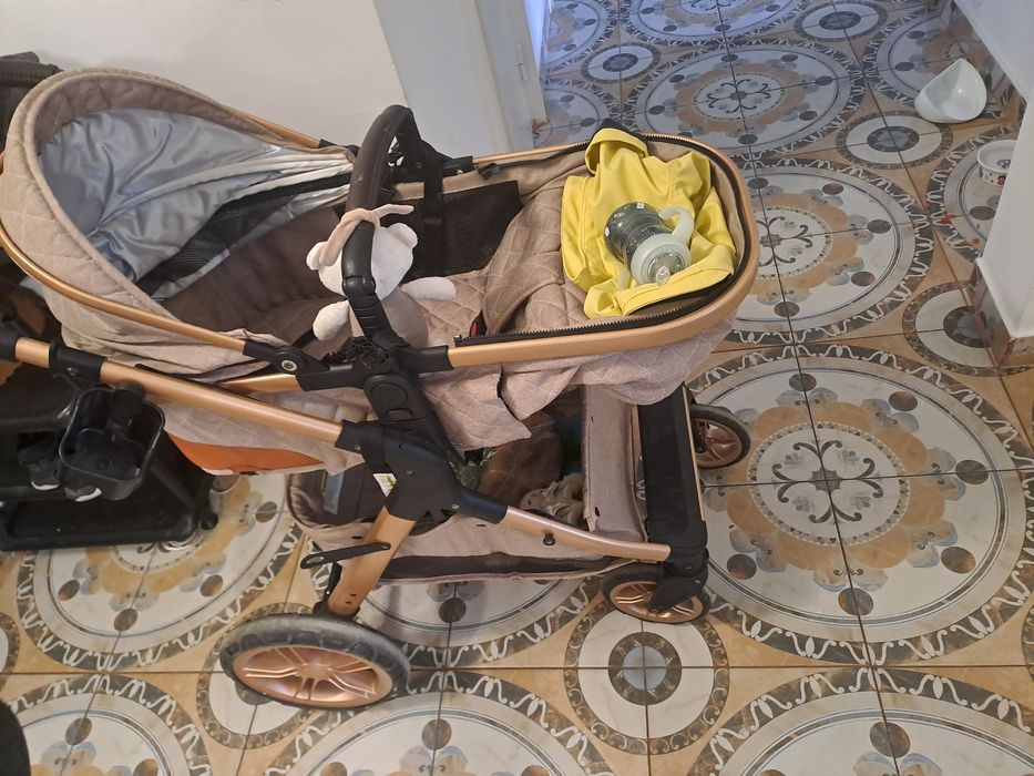 Carucior 3in1 cu landou , scoica și parte sport