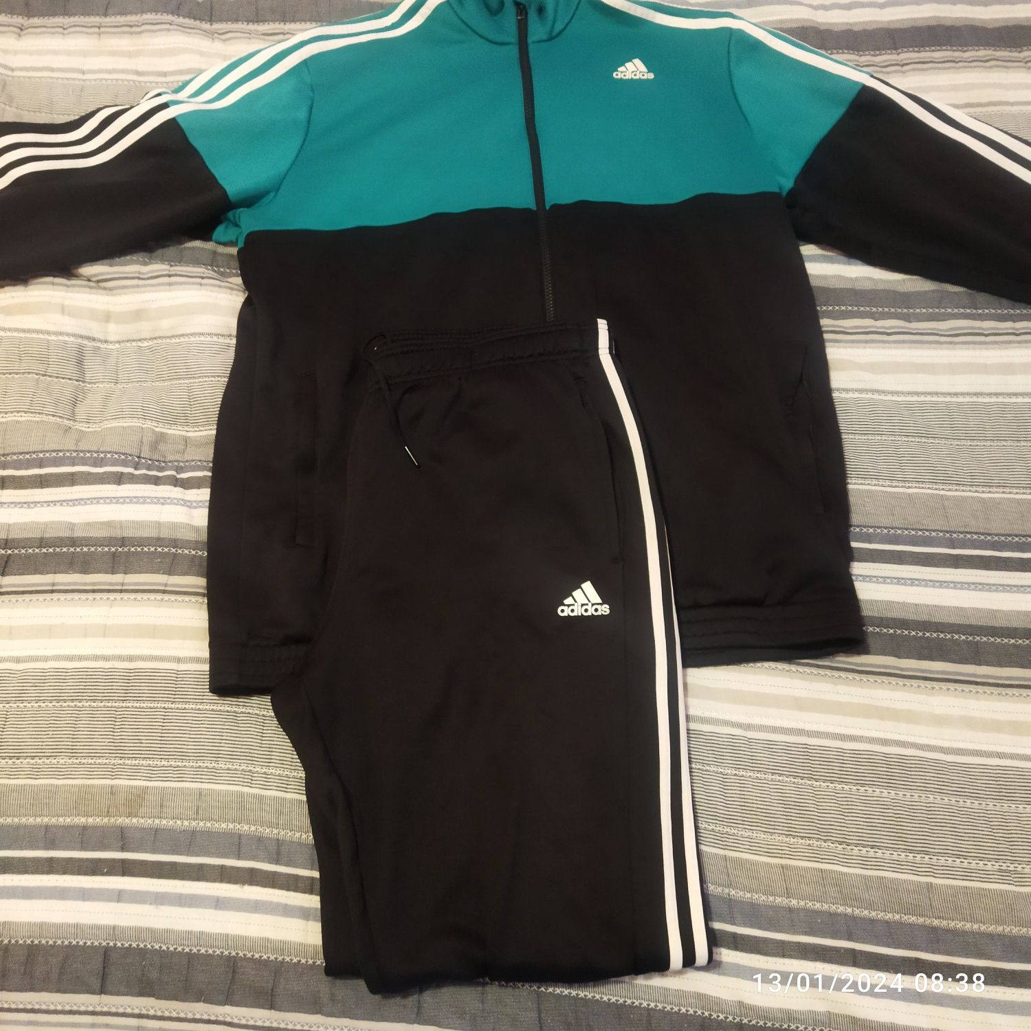 Анцунг на adidas  XL, комплект