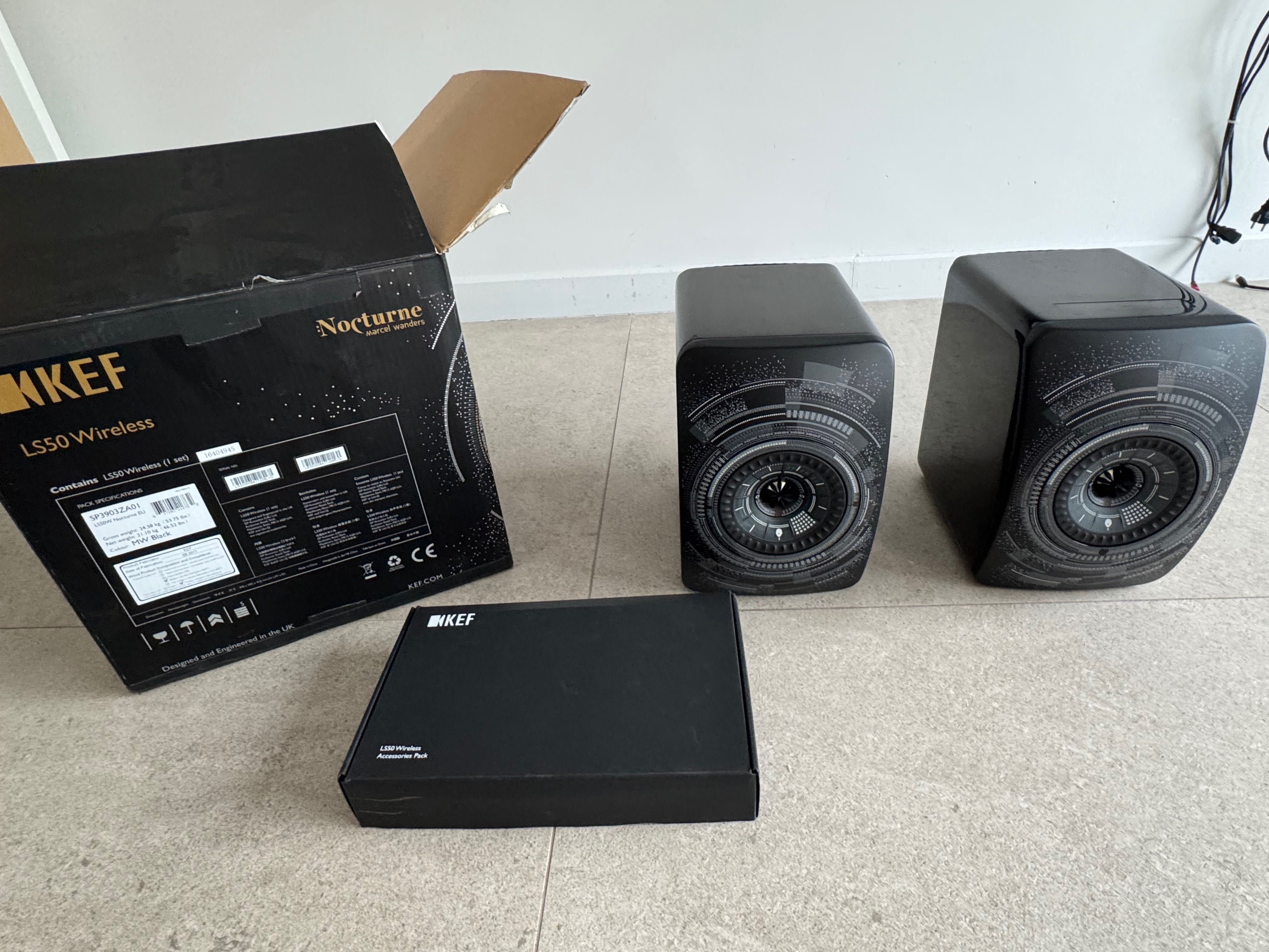 Активни колони KEF LS50W
