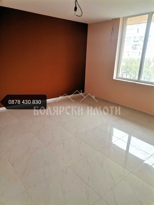 Продава се Тристаен апартамент в Горна Оряховица - 89 кв.м за 1012 €/кв.м - Снимка #3