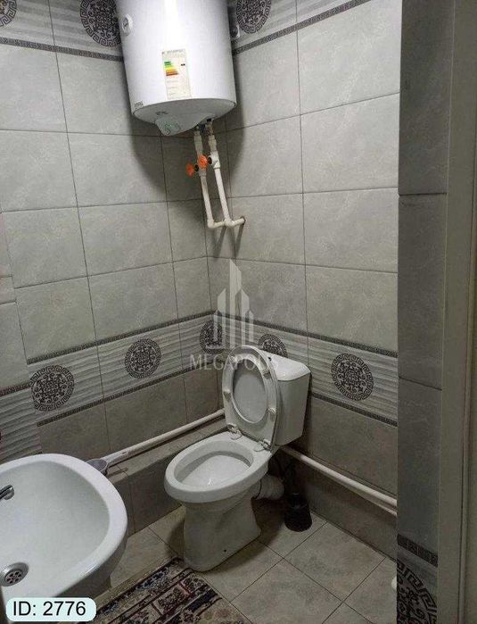 kritiy savdo majmuasi tarafda 2 xona tayyor kvartira sotiladi №2776