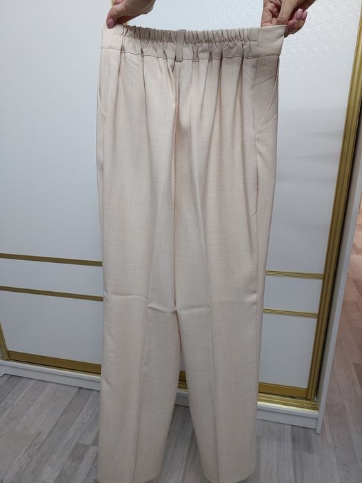 Продам всё б/у в отличном хорошем, состоянии, одевались по одному разу