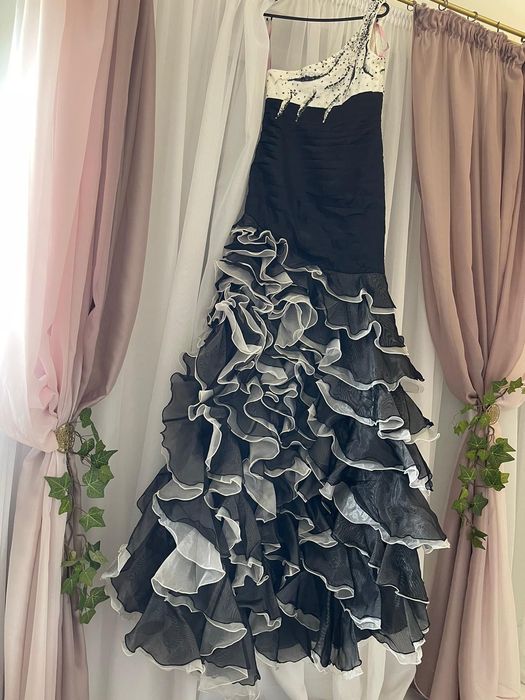 Rochie seara / ocazie S/M negru cu alb