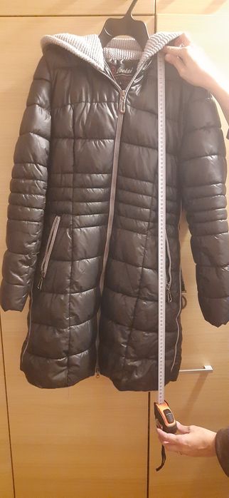 Geaca lunga, de iarna, pentru femei