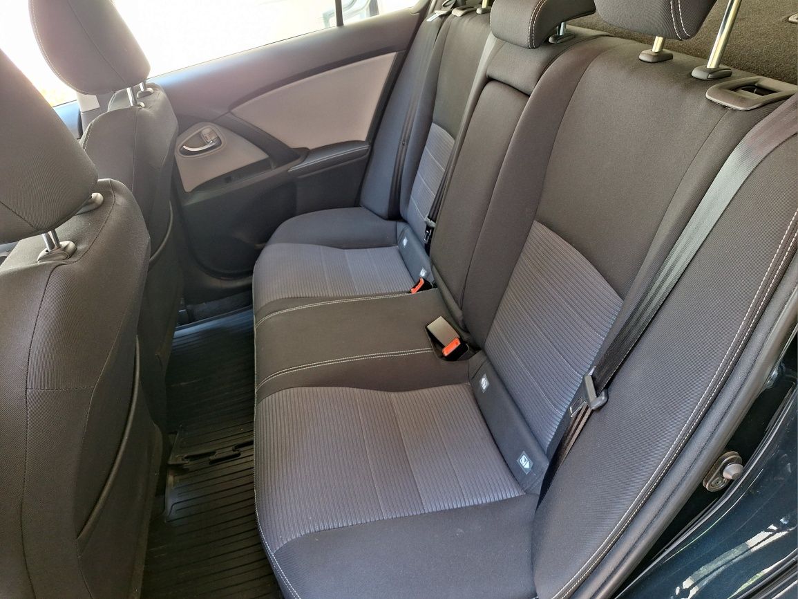 КАПАРИРАНА!!!Toyota Avensis Executive 2016