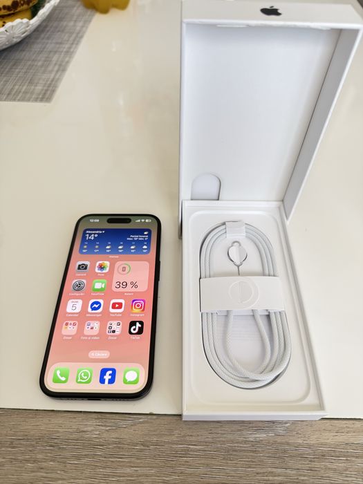 Iphone 16 negru 128gb procent baterie 100% garantie