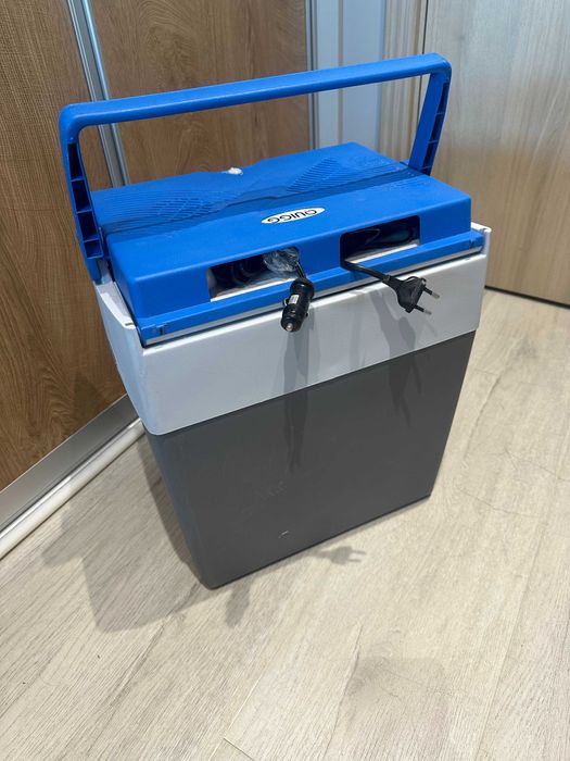 Немска хладилнa чанта Quigg KB 2018.18 - , 30л, 12V-220V