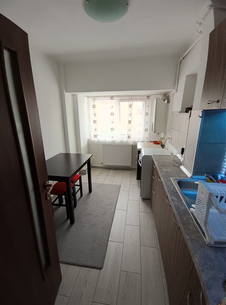 Garsonieră de închiriat, zona Cetate