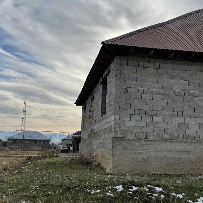 Продается недостроенный дом Качественно Новый дом продается Таразе 33Д