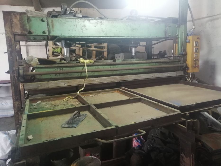 Gidravlika pirs forma sotiladi ishlab turgan tent shit mator nasos ham