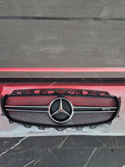 Grila Mercedes-Benz E53 AMG