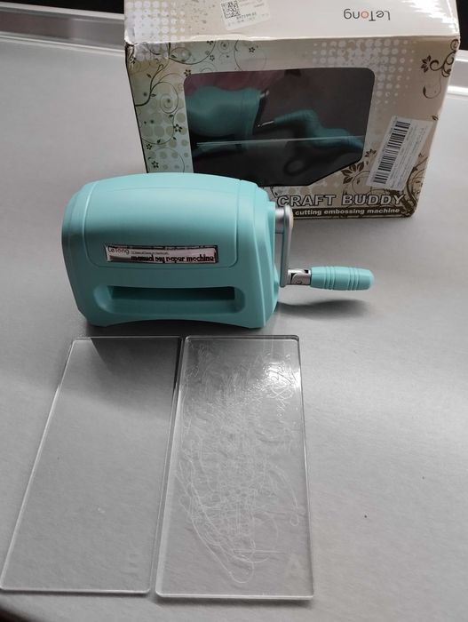 Мини машина за щанцоване