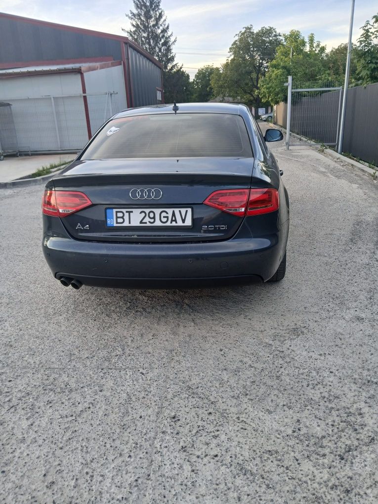 Audi a4 b8 2.0 tdi 143cp 2009