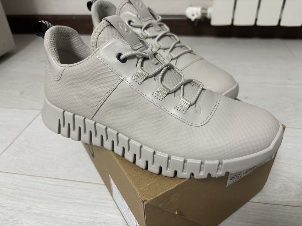 Ecco Gruuv M 41р кроссовки новые