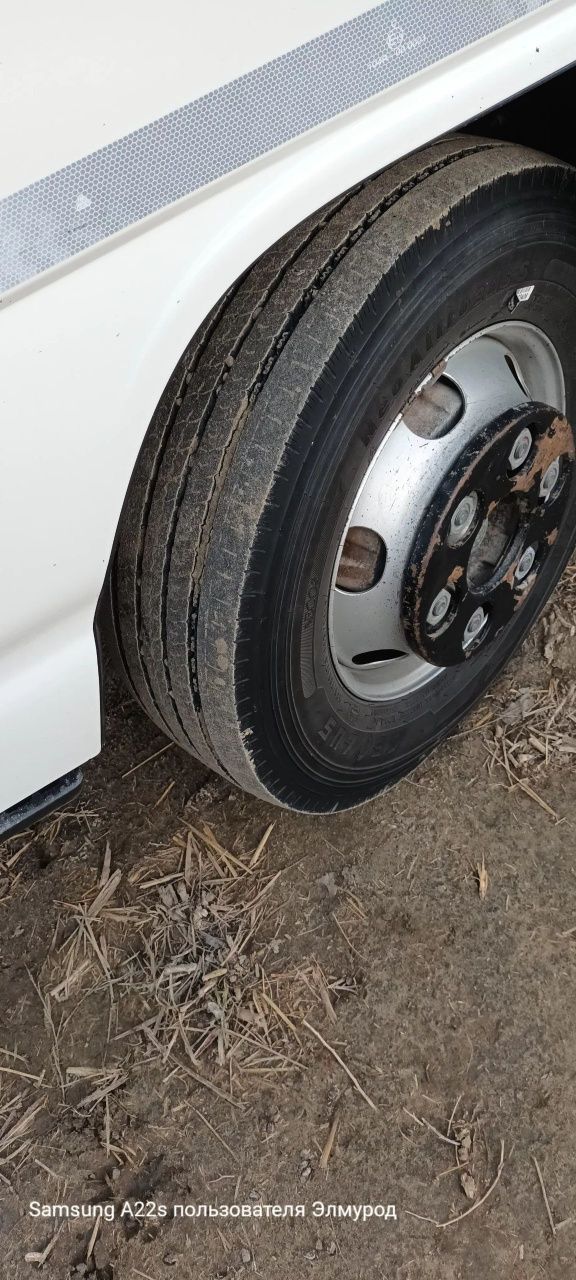 Исузу автомобили