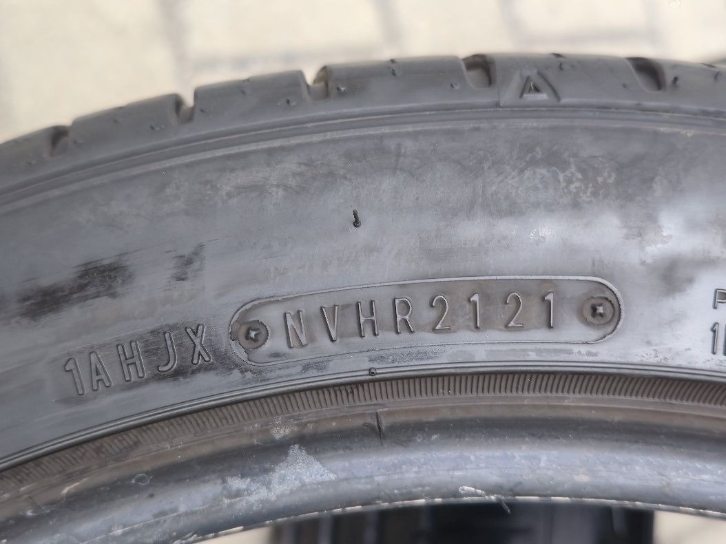 245 40 18 falken