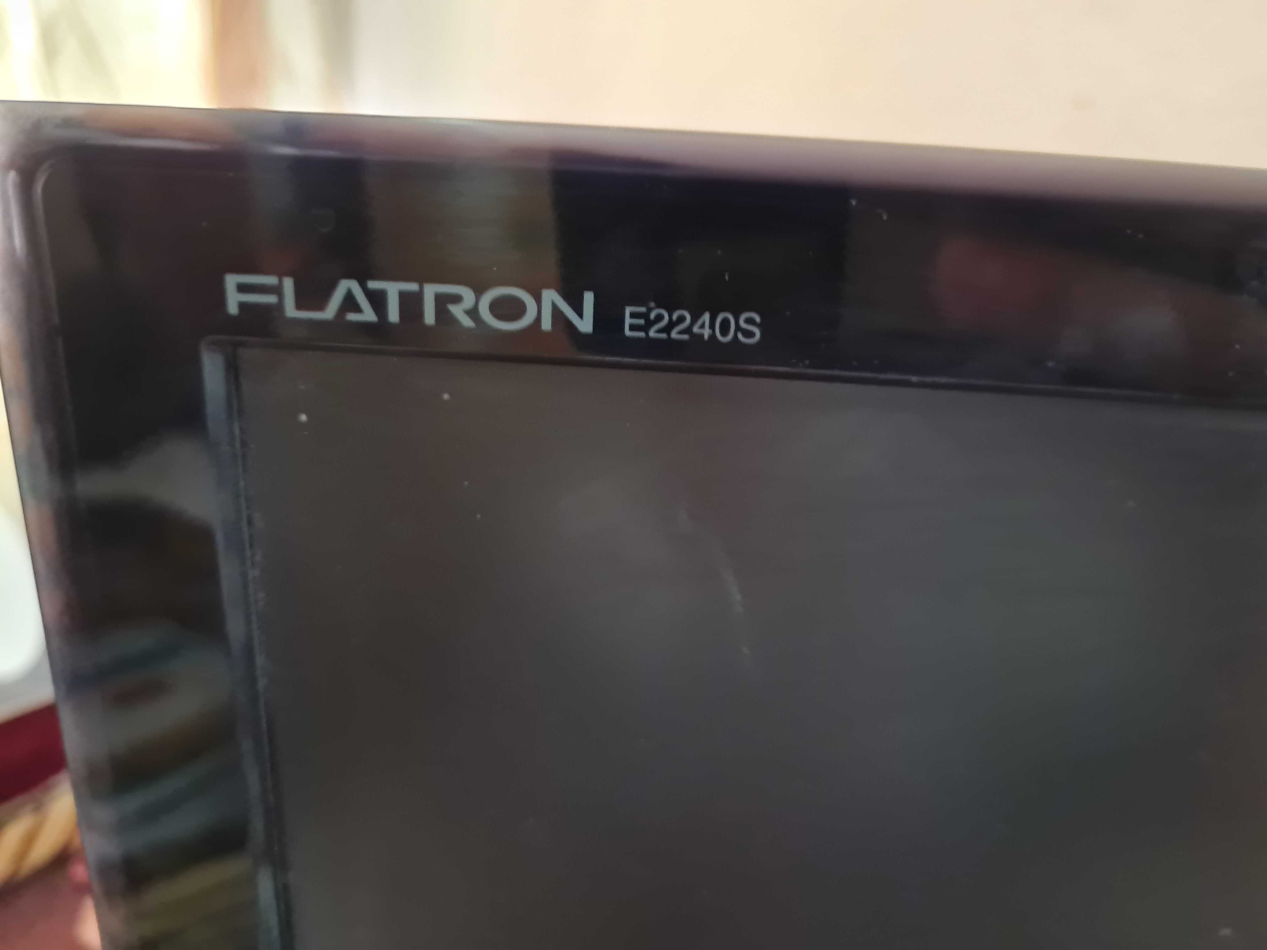 Монитор LG Flatron E2240S-PN