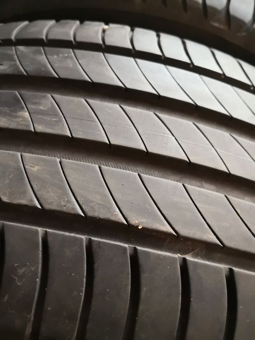 235 45 18 цола гуми нови Michelin dot 23