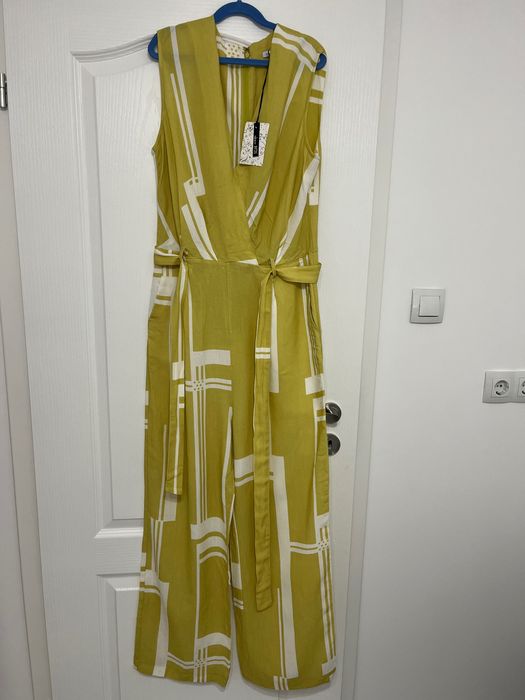 Дамски гащеризон