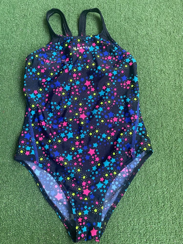 Продавам Guess детска блуза 8-9 г.