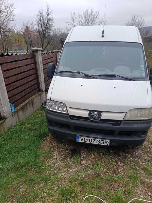 Vînd Peugeot Boxer